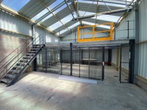 Cloison grillagée industrielle